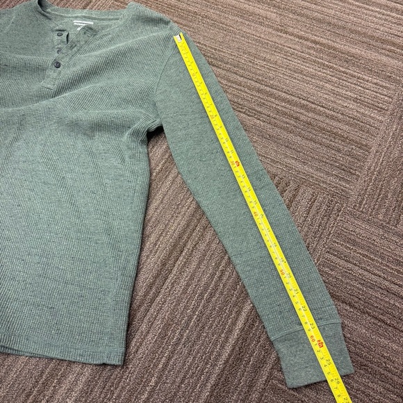 Amazon Essentials Men's Sage Forest Green Long Sleeve Henley Sweater Shirt - Picture 5 of 8